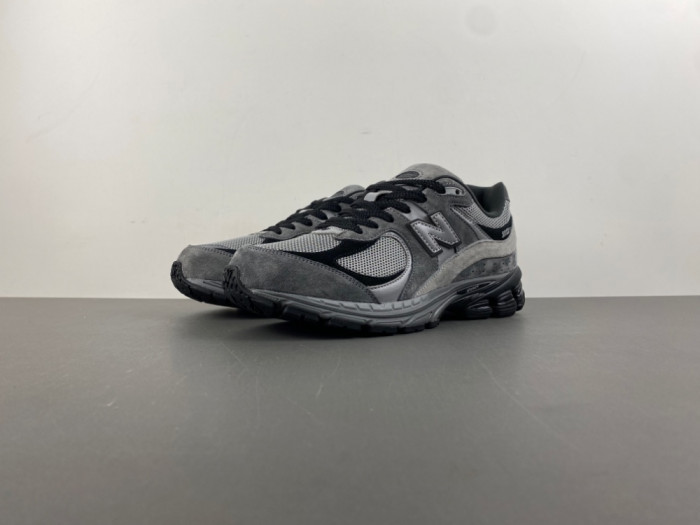 New Balance 2002R Castlerock Shadow Grey Black M2002RCL