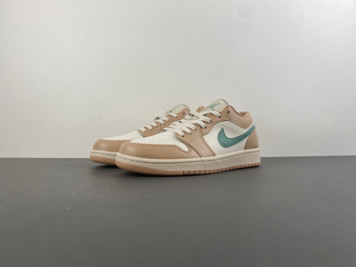 Air Jordan 1 Low Women''s Shoes DC0774-130