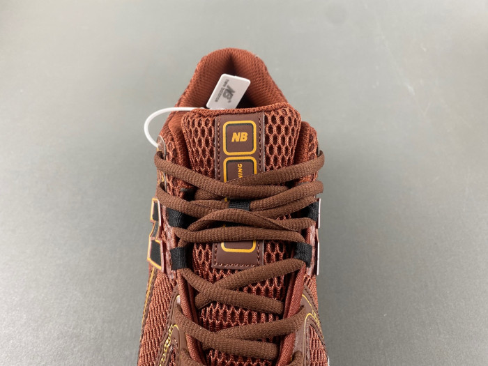 New Balance 1906R Zalando Trail Mix Rust Red M1906RZA