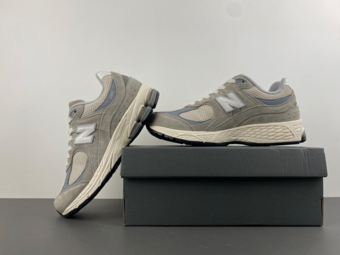 New Balance 2002R Arid Stone Linen U2002RRD