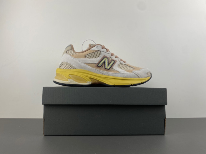 New Balance 2010 Rose Beige U2010SGR