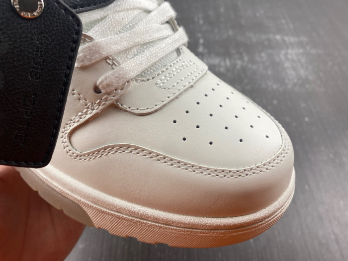 OFW SNEAKERS GY036
