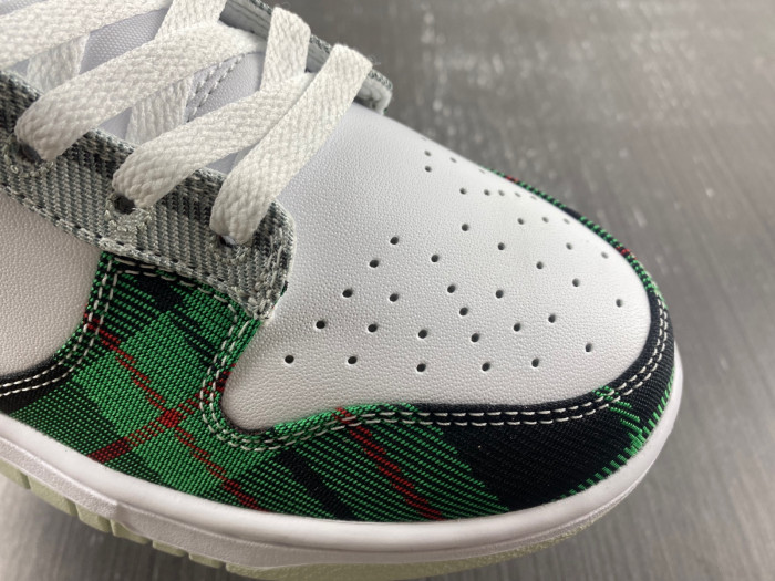 nike dunk low plaid dv0827-100