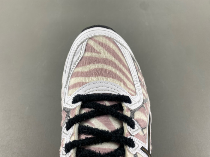 As*ic*s kenzo x gel kayano 20