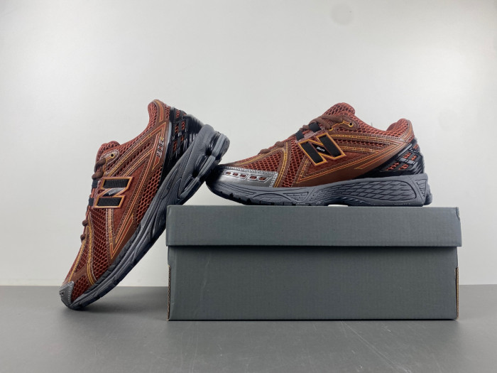 New Balance 1906R Zalando Trail Mix Rust Red M1906RZA