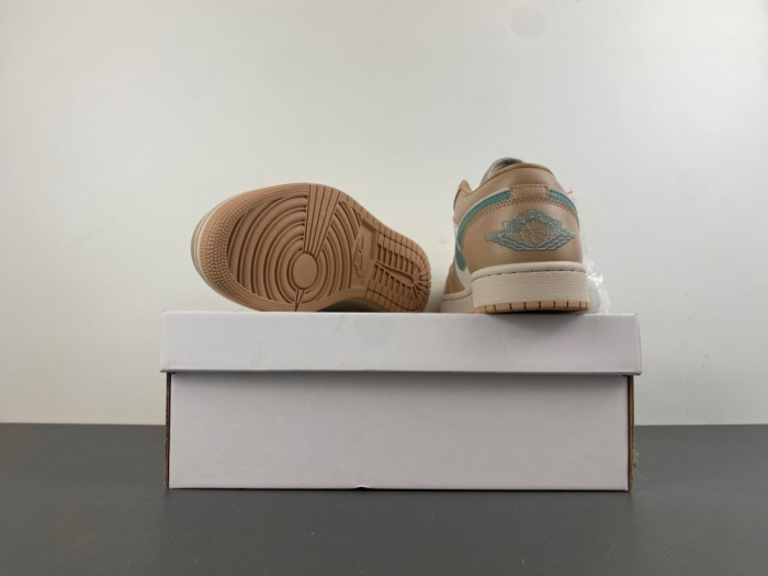 Air Jordan 1 Low Women