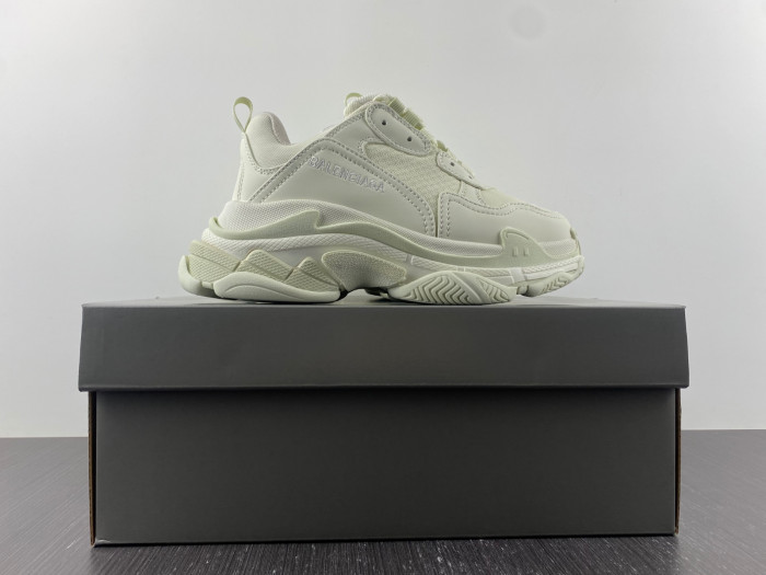 blcg sneaker triple.s sneakers 58963 w1y58963