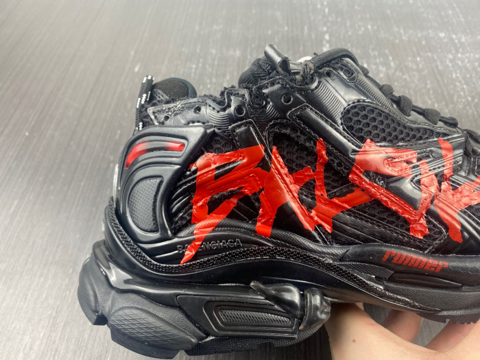 blcg runner sneaker bm5623-019