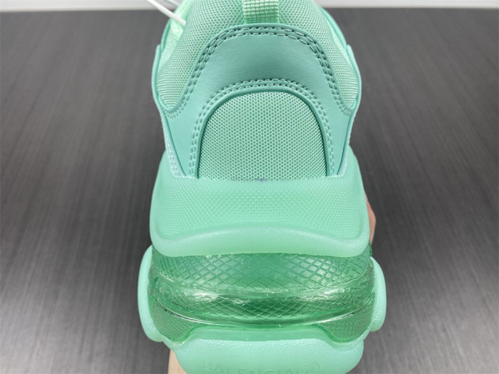 blcg triple s - w2ga1 4509