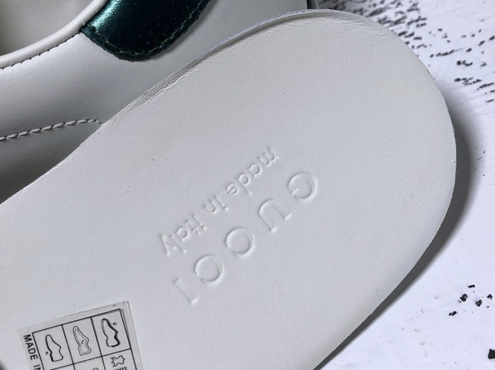 GUCC Ace Embroidered Low-Top Sneaker