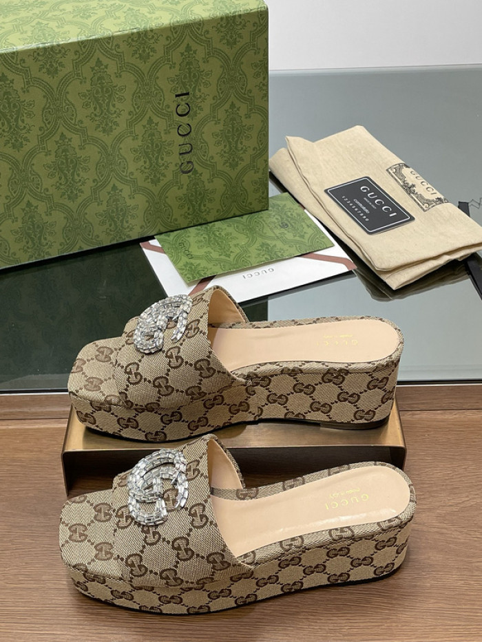 GUCC SLIPPERS GU568-098