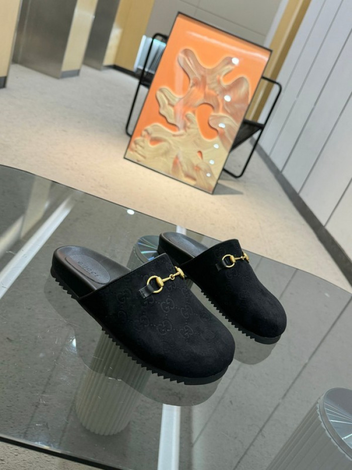 GUCC SLIPPERS GU568-096