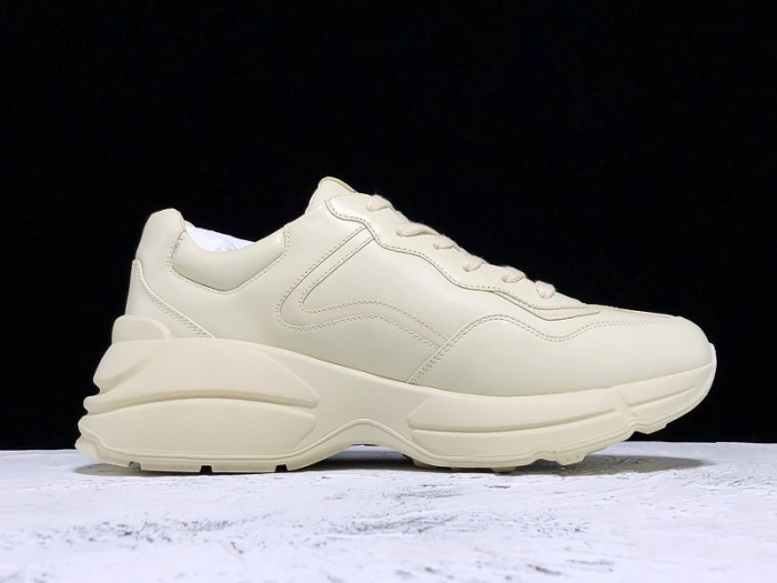 G*u*i trainer sneaker 576052 drw00 9522