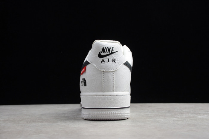 SUPREME X THE NORTH FACE X NIKE AIR FORCE 1 WHITE/BLACK AR3066-100