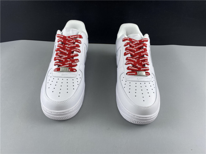 Supreme x Nike Air Force 1 Low White CU9225-100