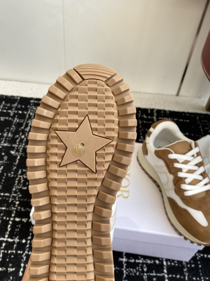 D10R SHOES Cest D896-168