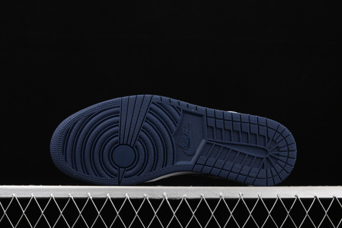 AIR Jordan 1 Retro Metallic Navy (2016) 555088-106