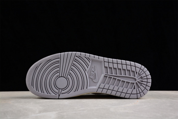 AIR JORDAN 1 RETRO LOW OG 