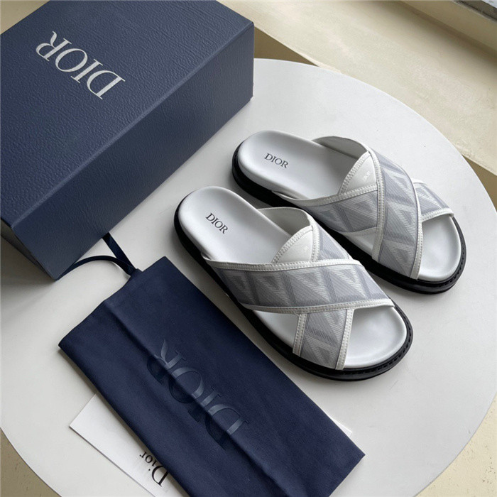 D*or slippers