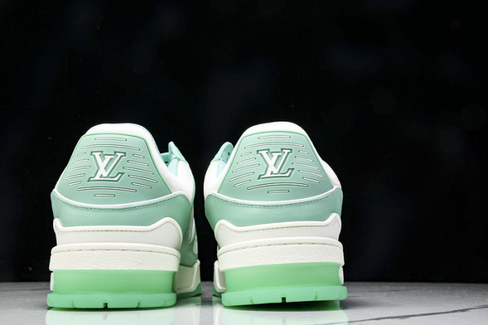 1V SNEAKERS 1V0425-192