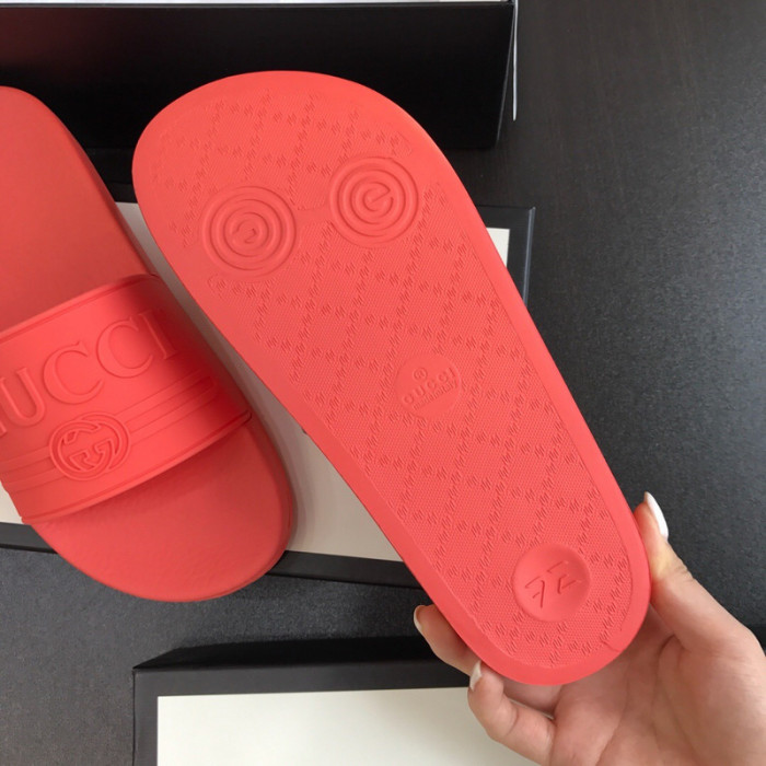 gucc slippers