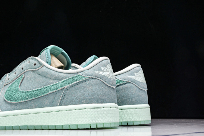 Air Jordan 1 Retro Low OG Washed Teal HQ8111-300