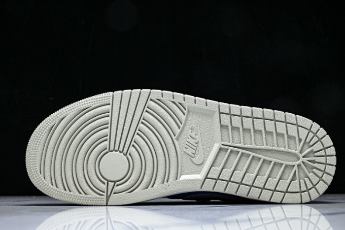 Air Jordan 1 Retro Low OG Zion Williamson Voodoo Alternate IH2309-500