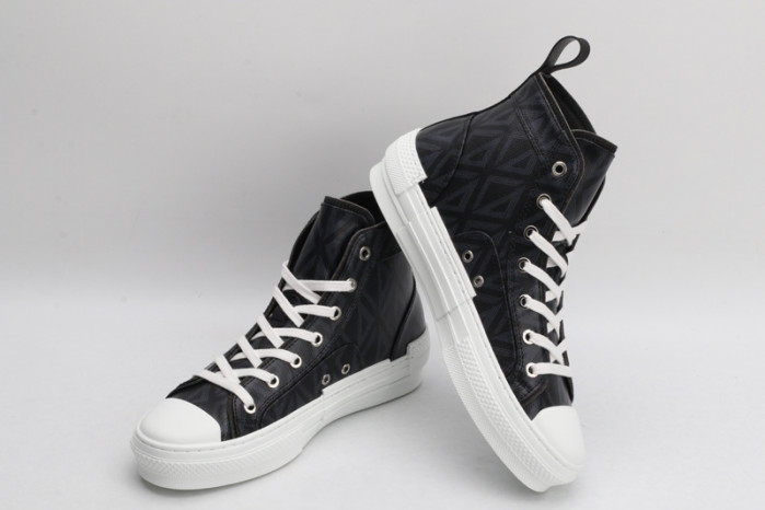 D10R B23 Sneakers High Top