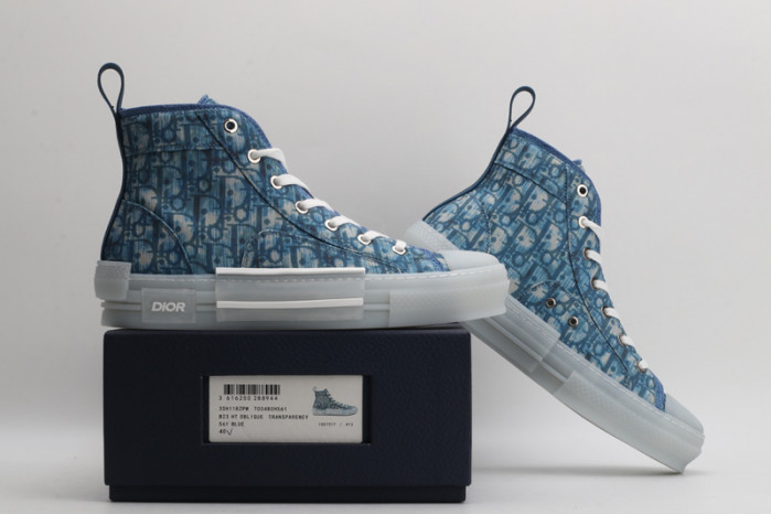 D10R B23 Sneakers High Top