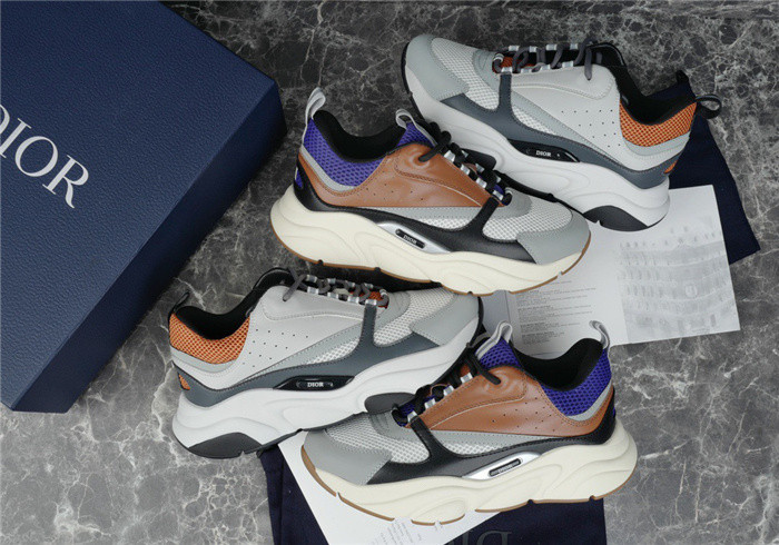D10R B22 TRAINER SNEAKER