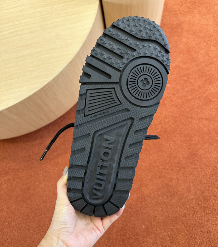 1V SNEAKERS 1V0425-034