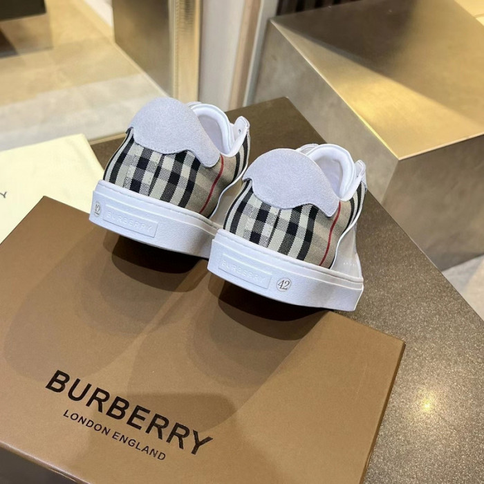 bby sneaker by0037