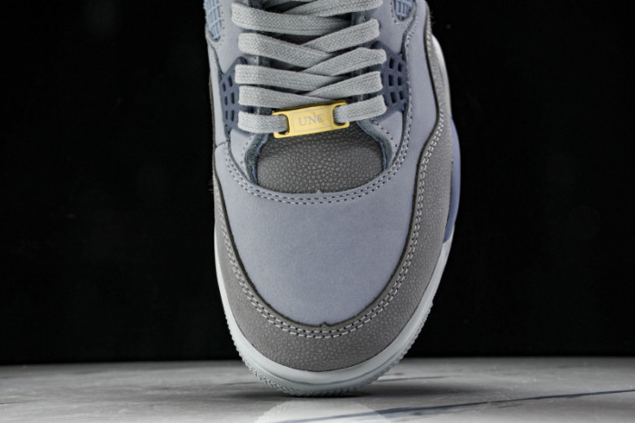 Air Jordan 4 UNC Tar Heels PE HV9204-407