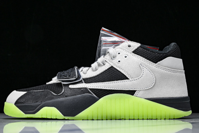 Chase B x Travis Scott x Jordan Jumpman Jack TR IH7971-001