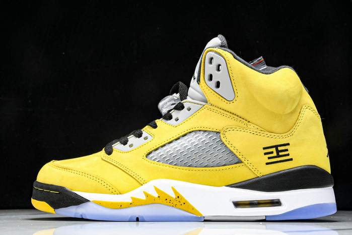 Air Jordan 5 Retro "Tokyo" IO3372-700