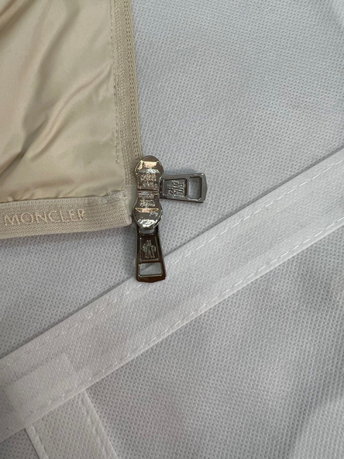 m0ncle mon0926-059