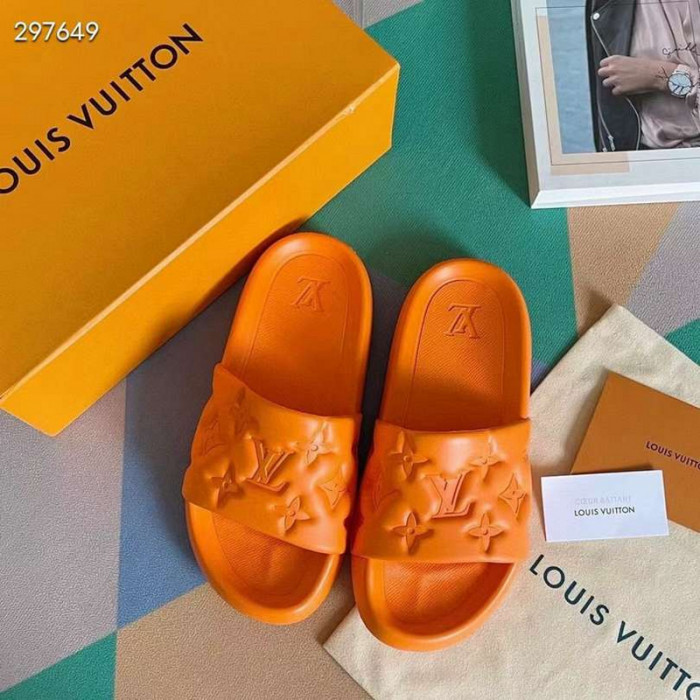 1*V SLIPPERS 11V0107-036