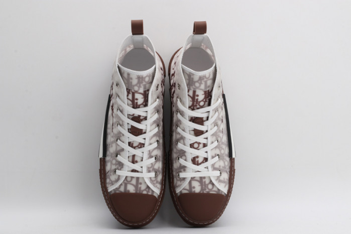 D10R B23 Sneakers High Top