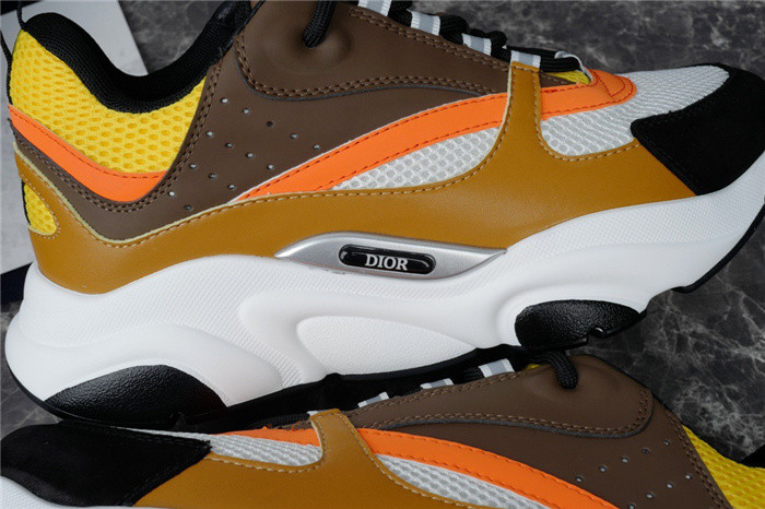 D10R B22 TRAINER SNEAKER