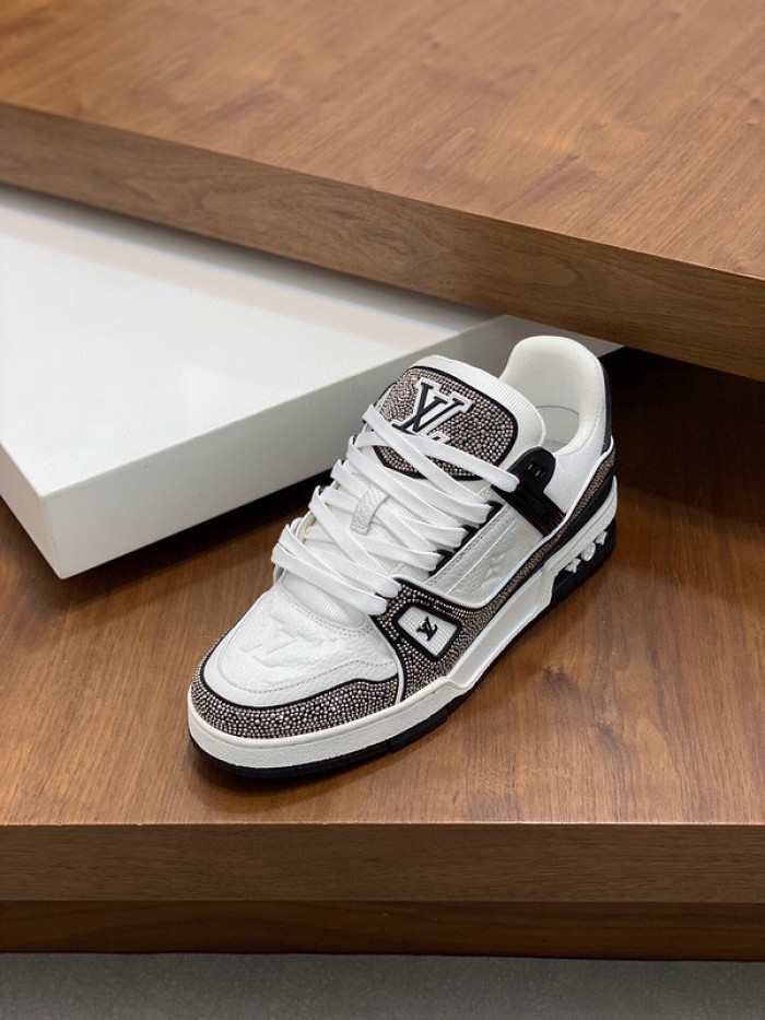 1V SNEAKERS 1V0425-024
