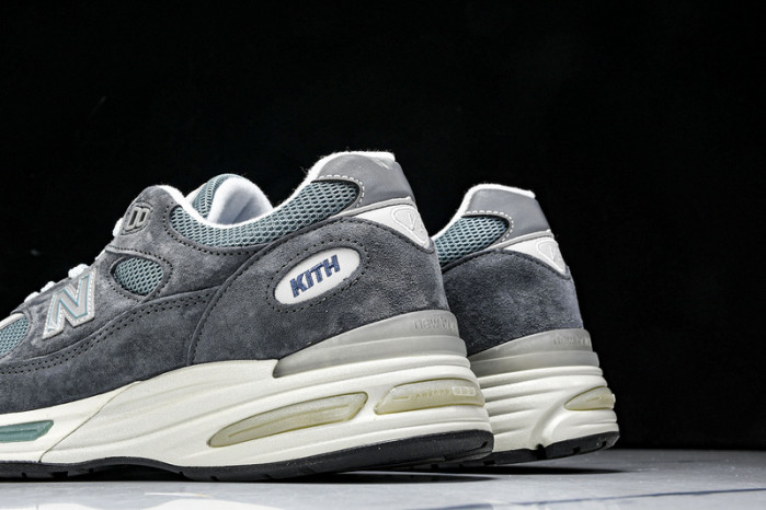 New Balance NB 991V2 Made in UK Osaka Pack U991KH2