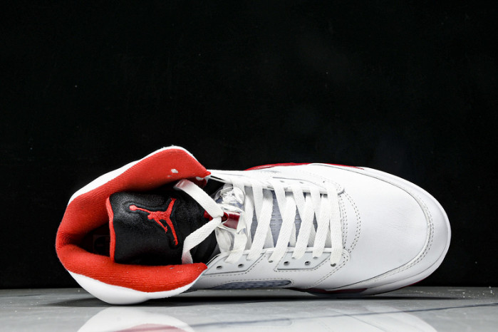 Air Jordan 5 “Fire Red Black Tongue” HQ7978-101