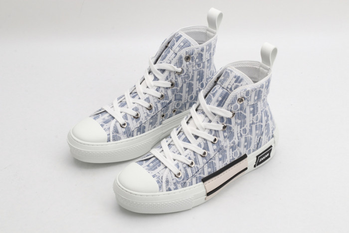 D10R B23 Sneakers High Top