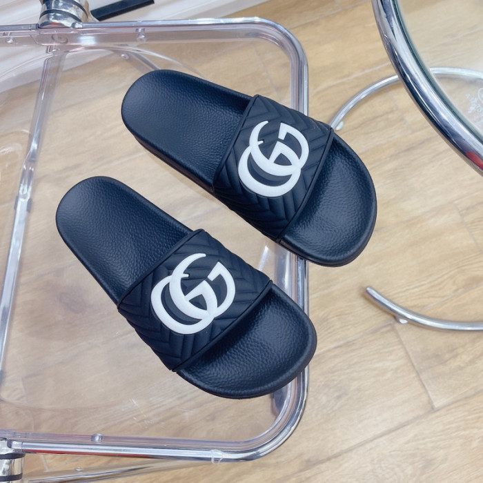 gucc slippers