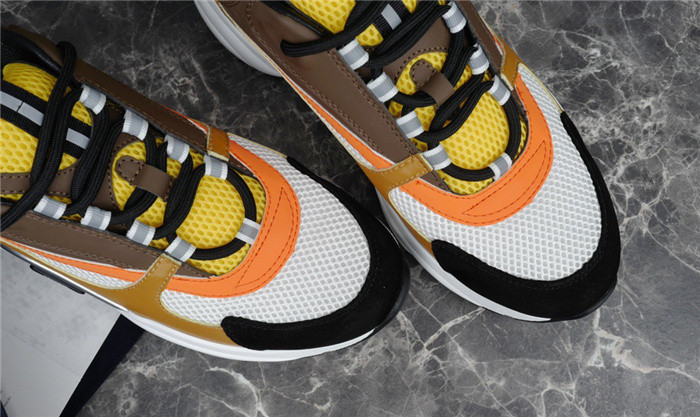 D10R B22 TRAINER SNEAKER