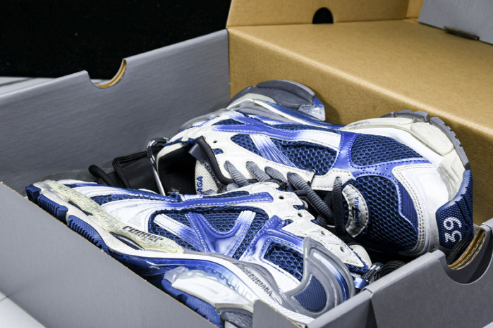 blcg runner sneaker wrung2410