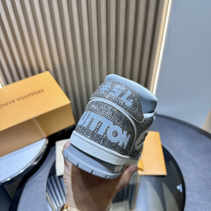 1V SNEAKERS 1V0425-143
