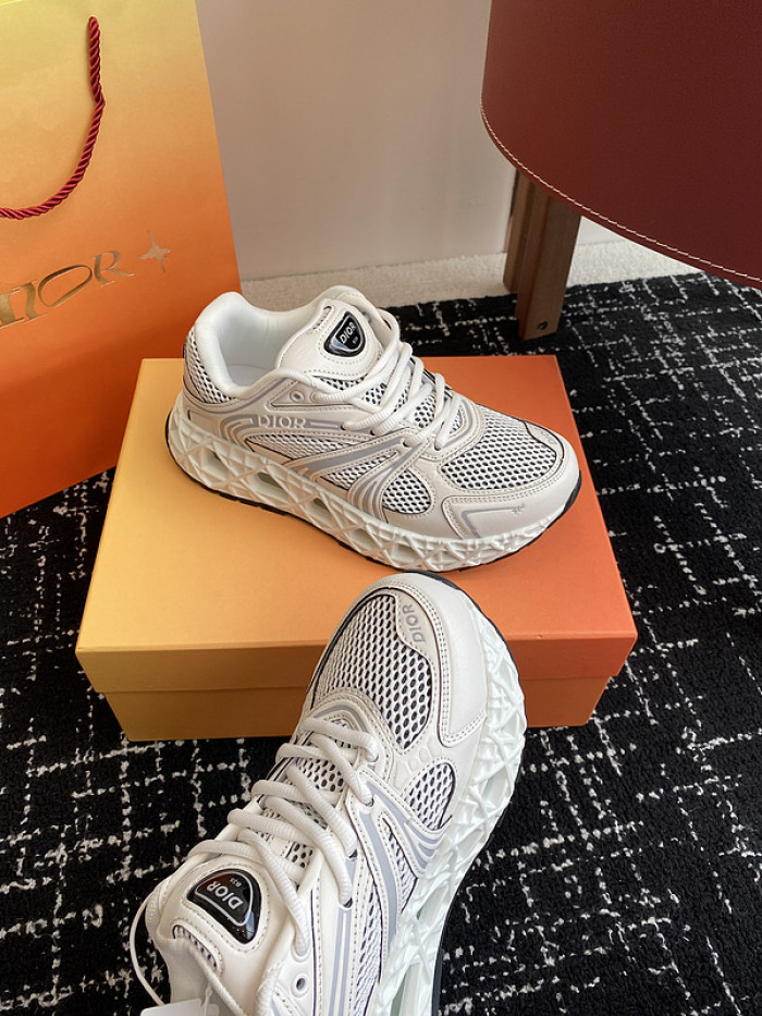 D10R SHOES B35 B35-005