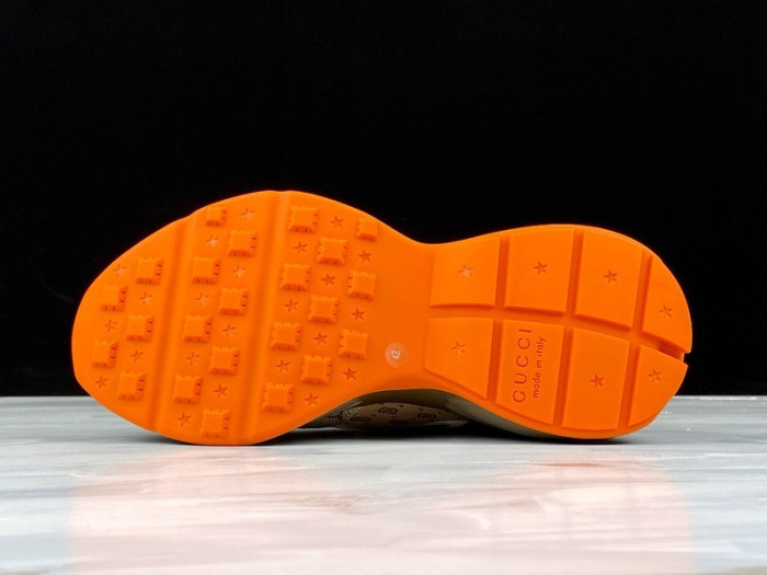 G*u*i rhyton vintage trainer sneaker 620185 99wg0 6060