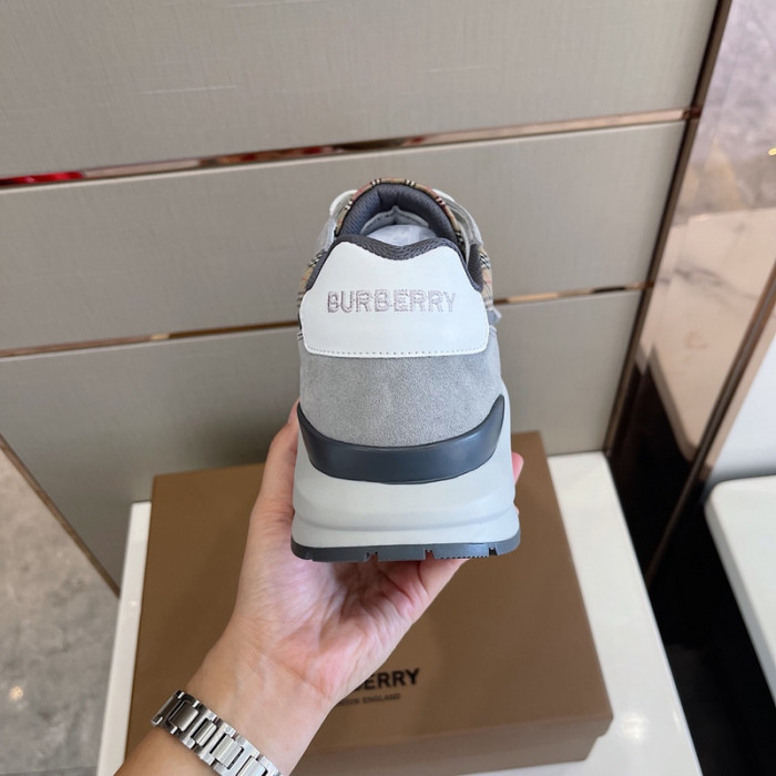 bby sneaker by0021